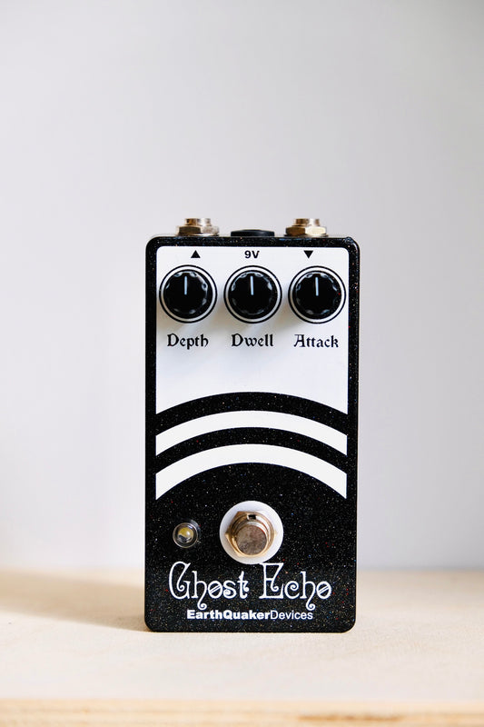 Earthquaker Devices Ghost Echo V2