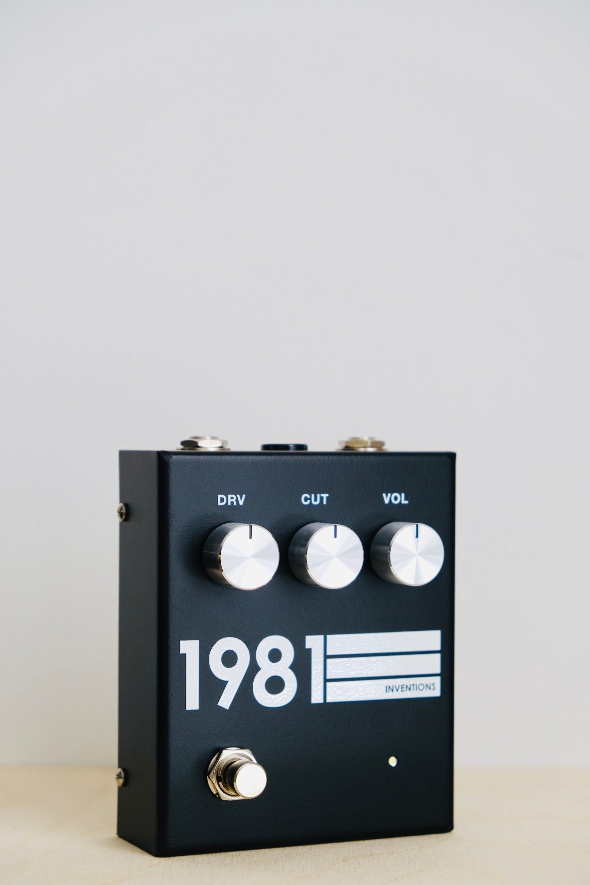 1981 Inventions DRV BLK/WHT